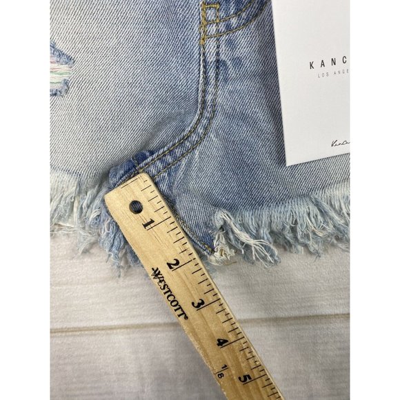 KanCan Shorts Womens Sz 0 23 Light Wash Denim Distressed High Rise worn once - Picture 8 of 12